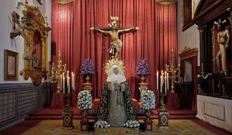 El Cristo de la Expiración y la Virgen de Las Aguas son los titulares de la Hermandad del Museo