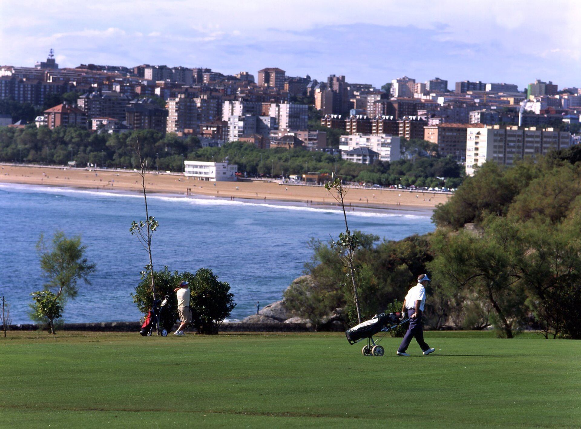 Campo de Golf de Mataleñas.