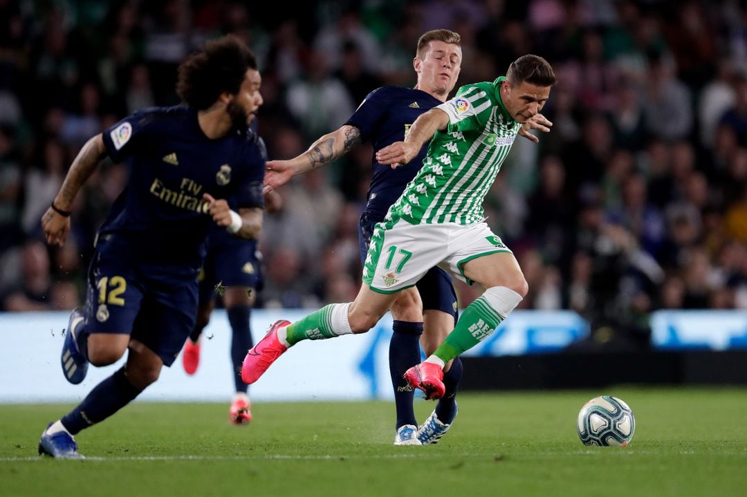 Joaquín, Marcelo y Kroos, en el último partido entre el Betis y el Real Madrid.