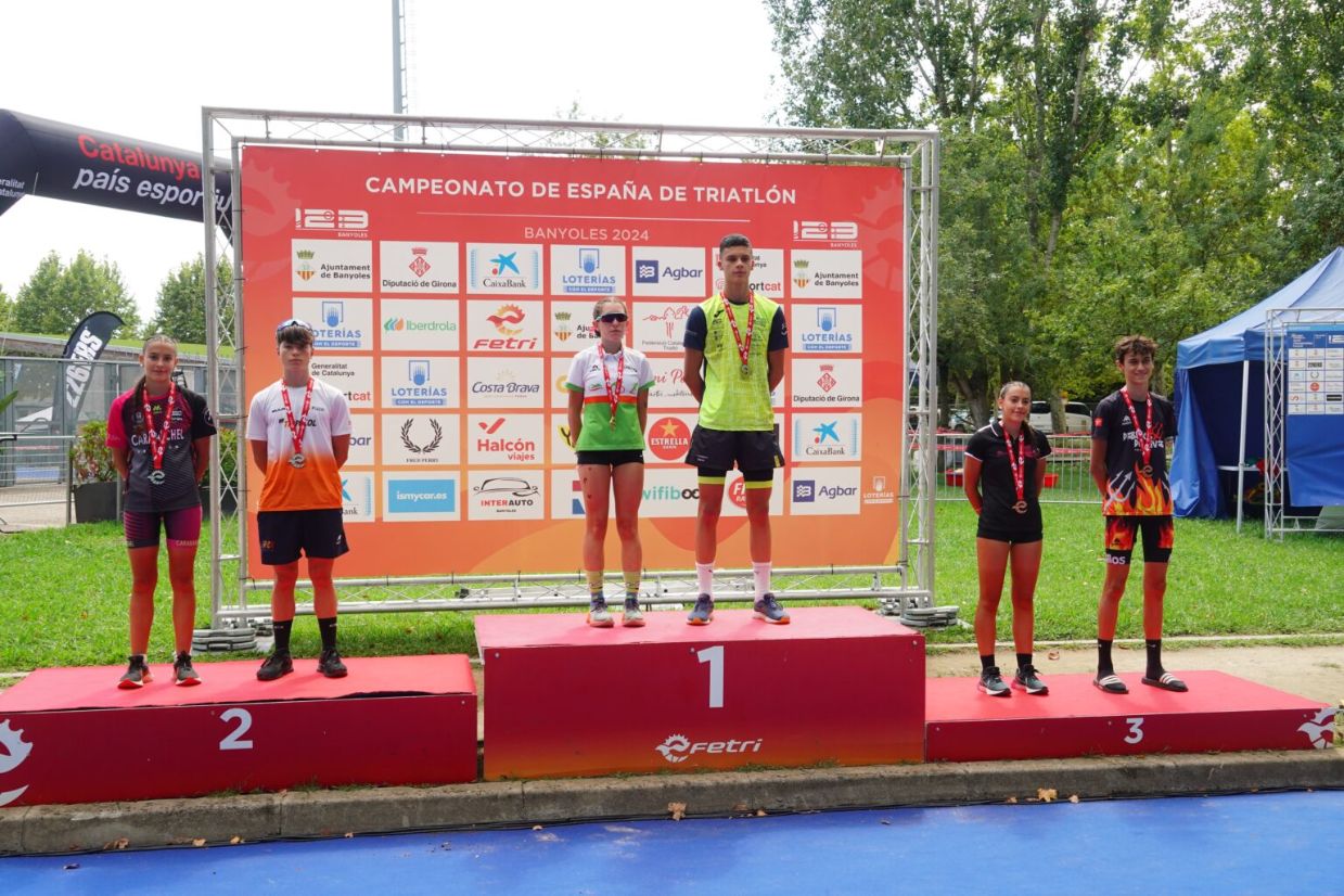 La segoviana Amanda García se proclama campeona de España de Triatlón Juvenil