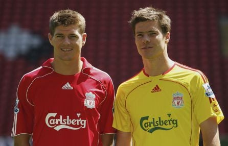Gerrard y Xabi Alonso en el Liverpool