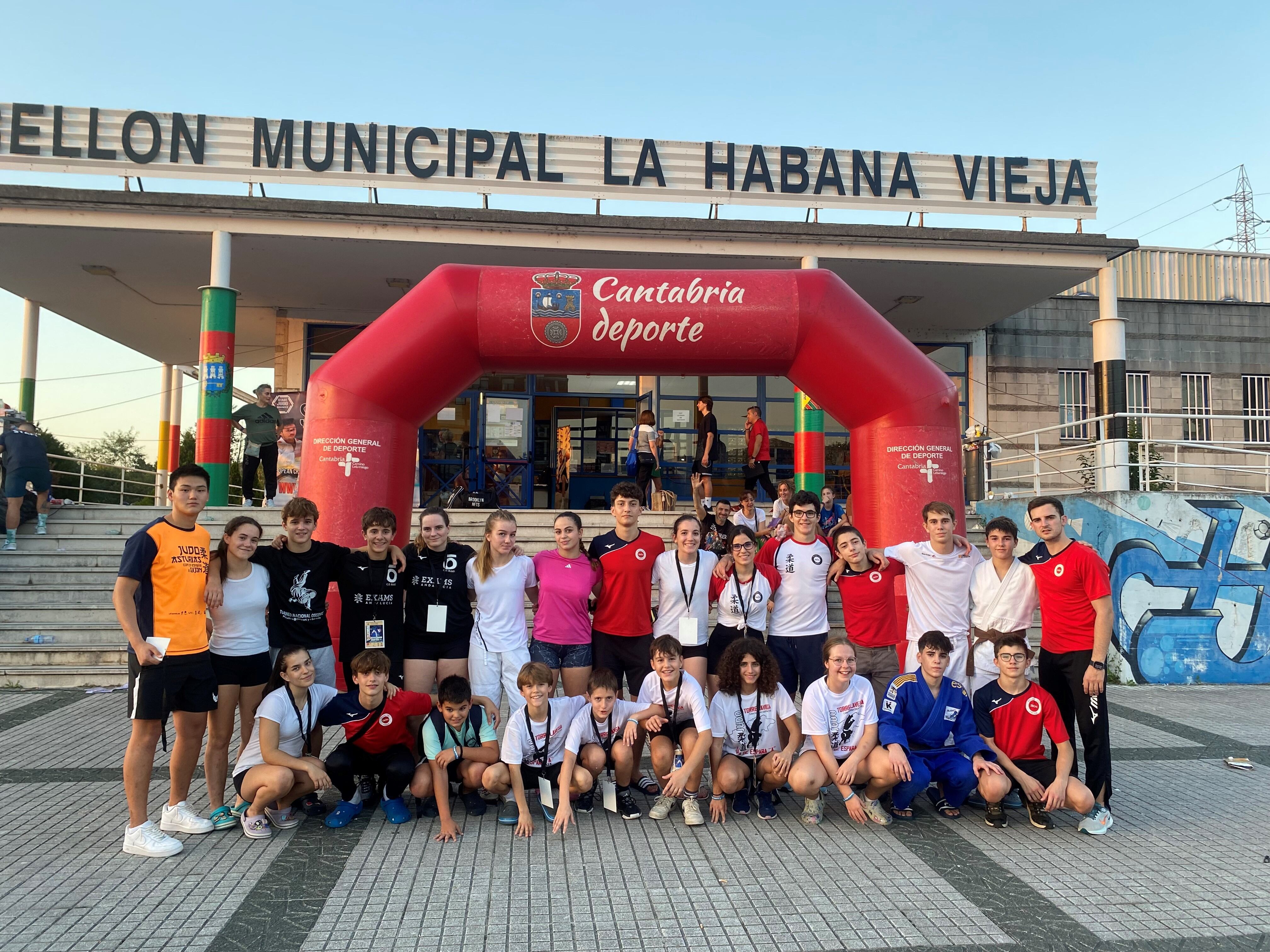 El Club Judo Ibón se trajo una buena cosecha de medallas