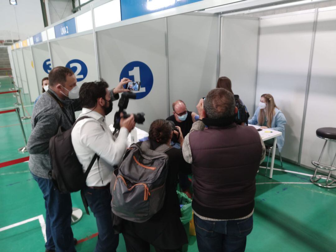 Vacunación masiva en Inca.