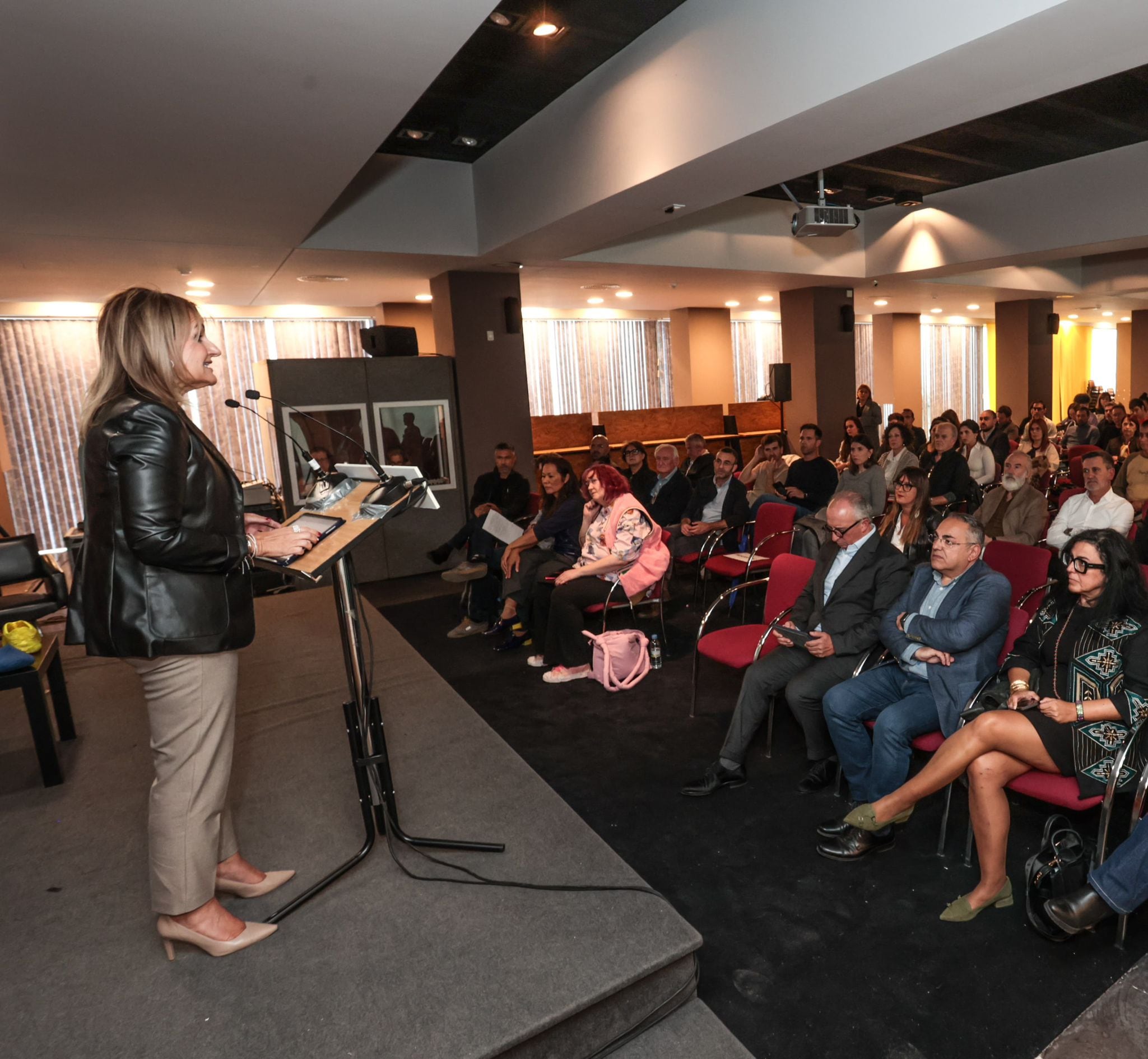 La consellera de Innovación, Industria, Comercio y Turismo, Nuria Montes