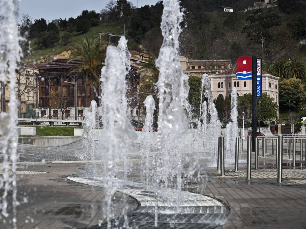 Las fuentes ornamentales de Bilbao se restablecerán el lunes