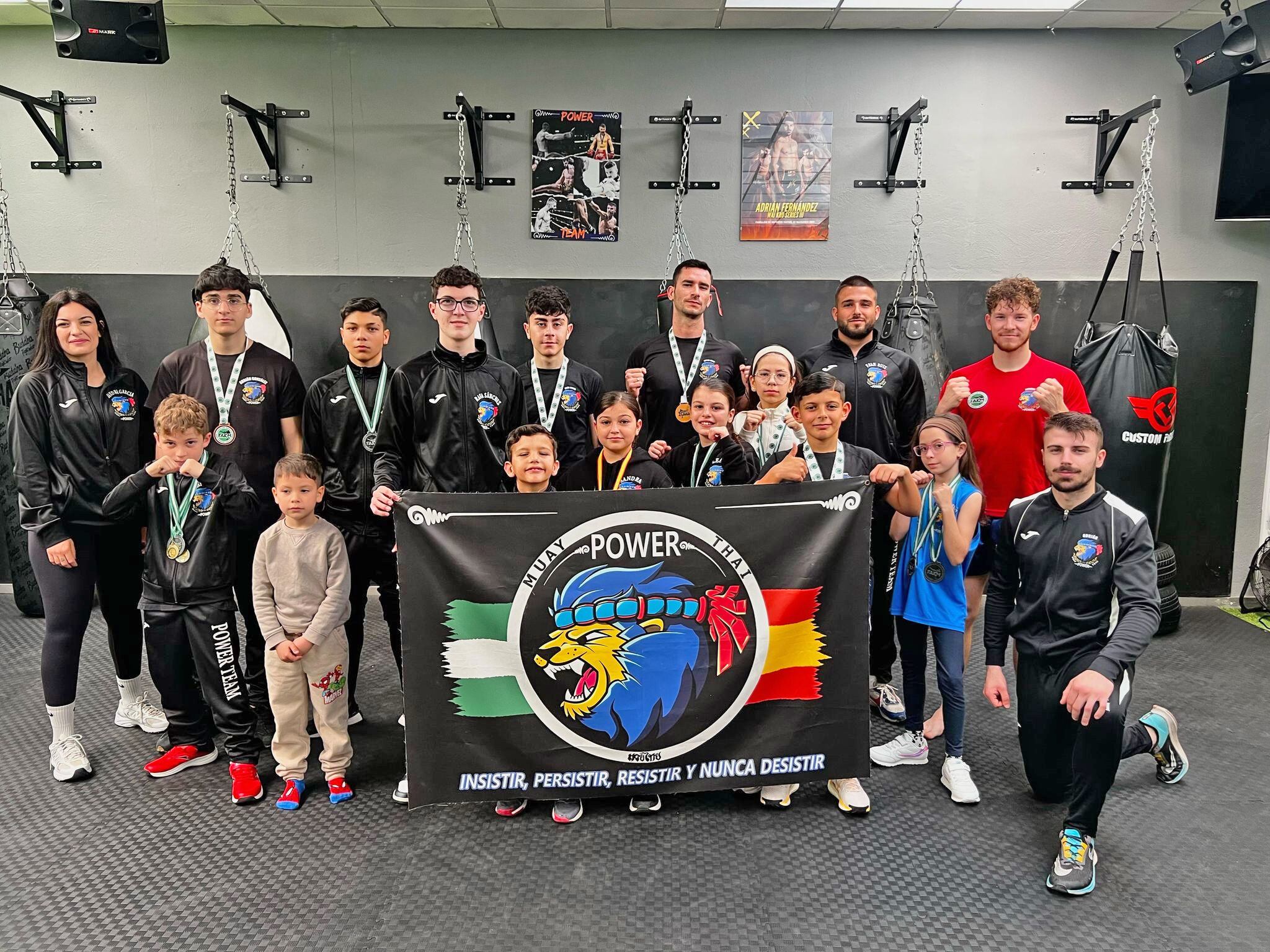 Miembros del Club Power Team, ubicado en La Cañada.