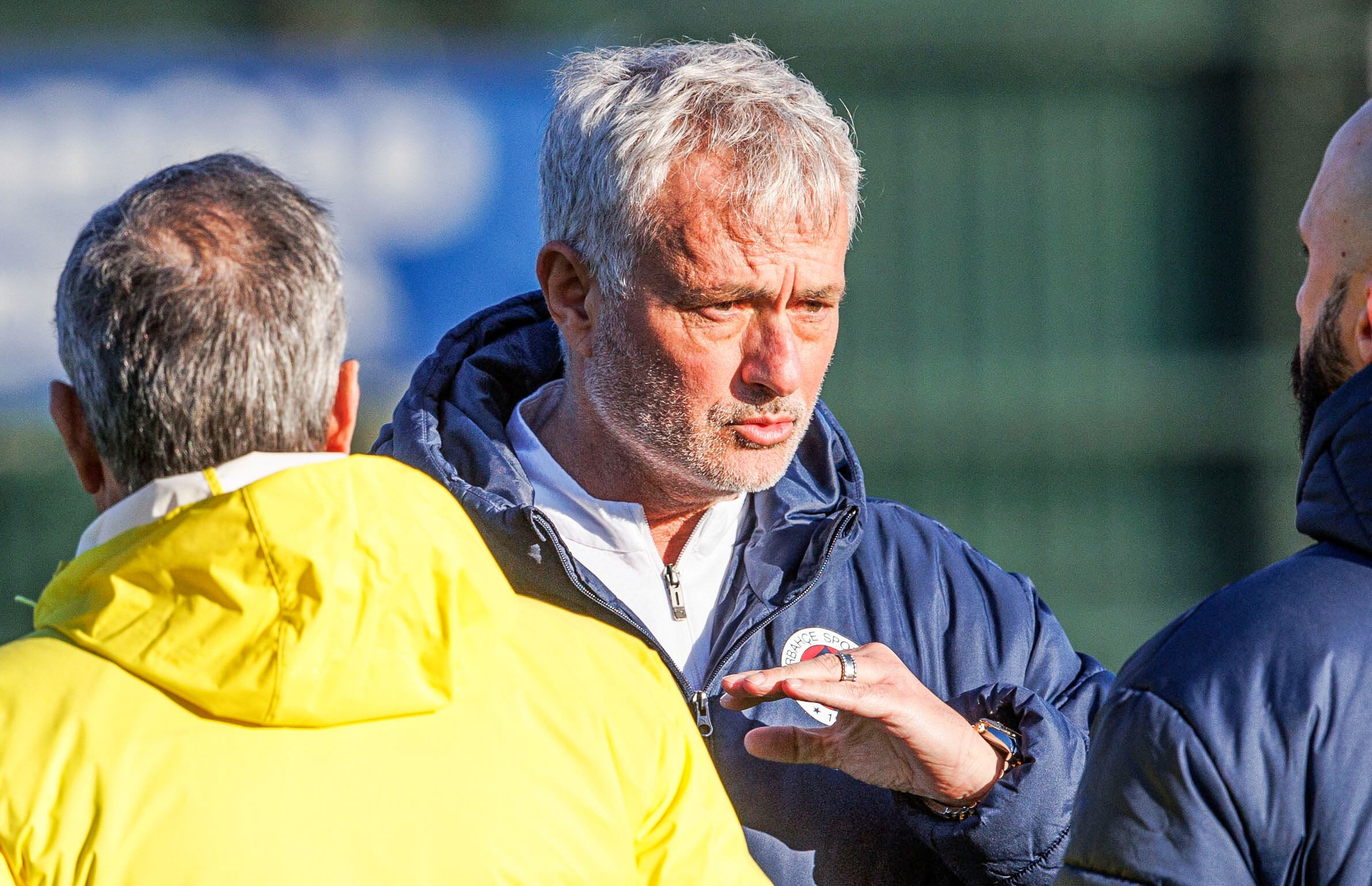 José Mourinho dirige un entrenamiento del Fenerbahce