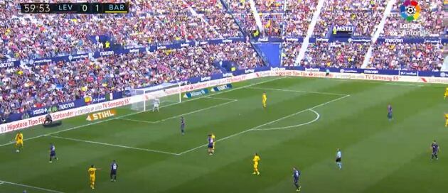 Presión grupal del Levante que originó el (1-1) que marcó Campaña