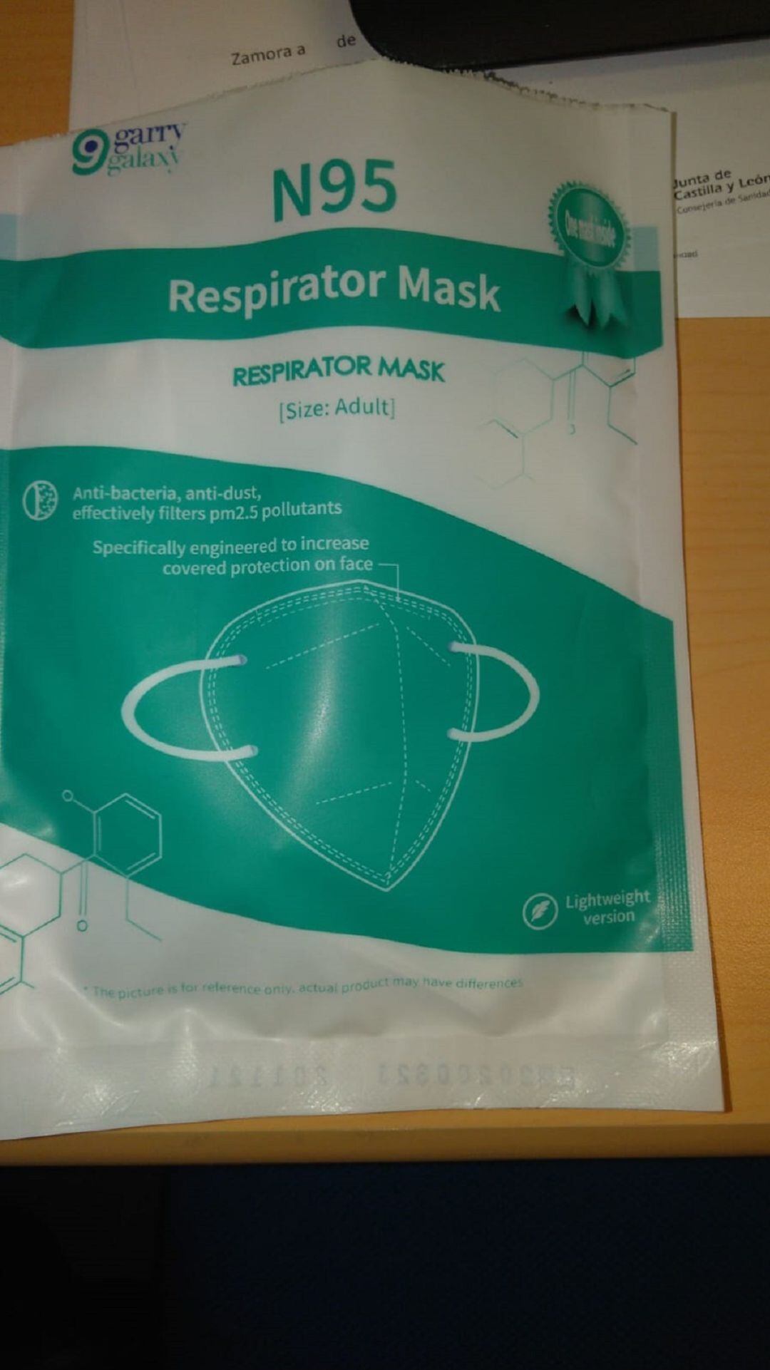 Una partida de las mascarillas defectuosas retiradas por Sanidad se han utilizado en el Hospital de Segovia