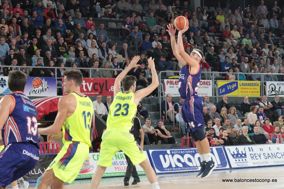 Calvin Hermanson en un partido con el Baloncesto Palencia. / Foto: www.baloncestoconp.es