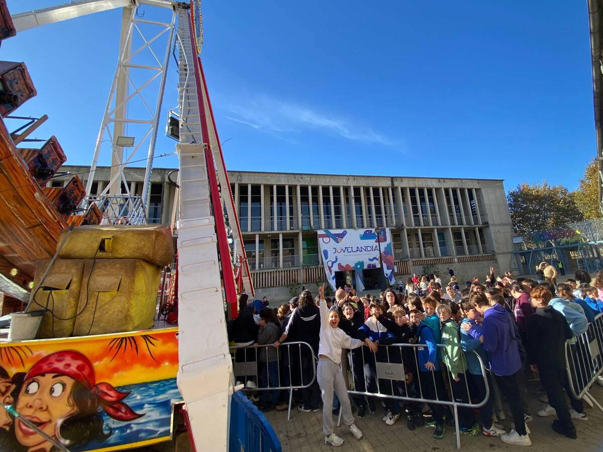 Juvelandia 2024 recibe a los primeros visitantes