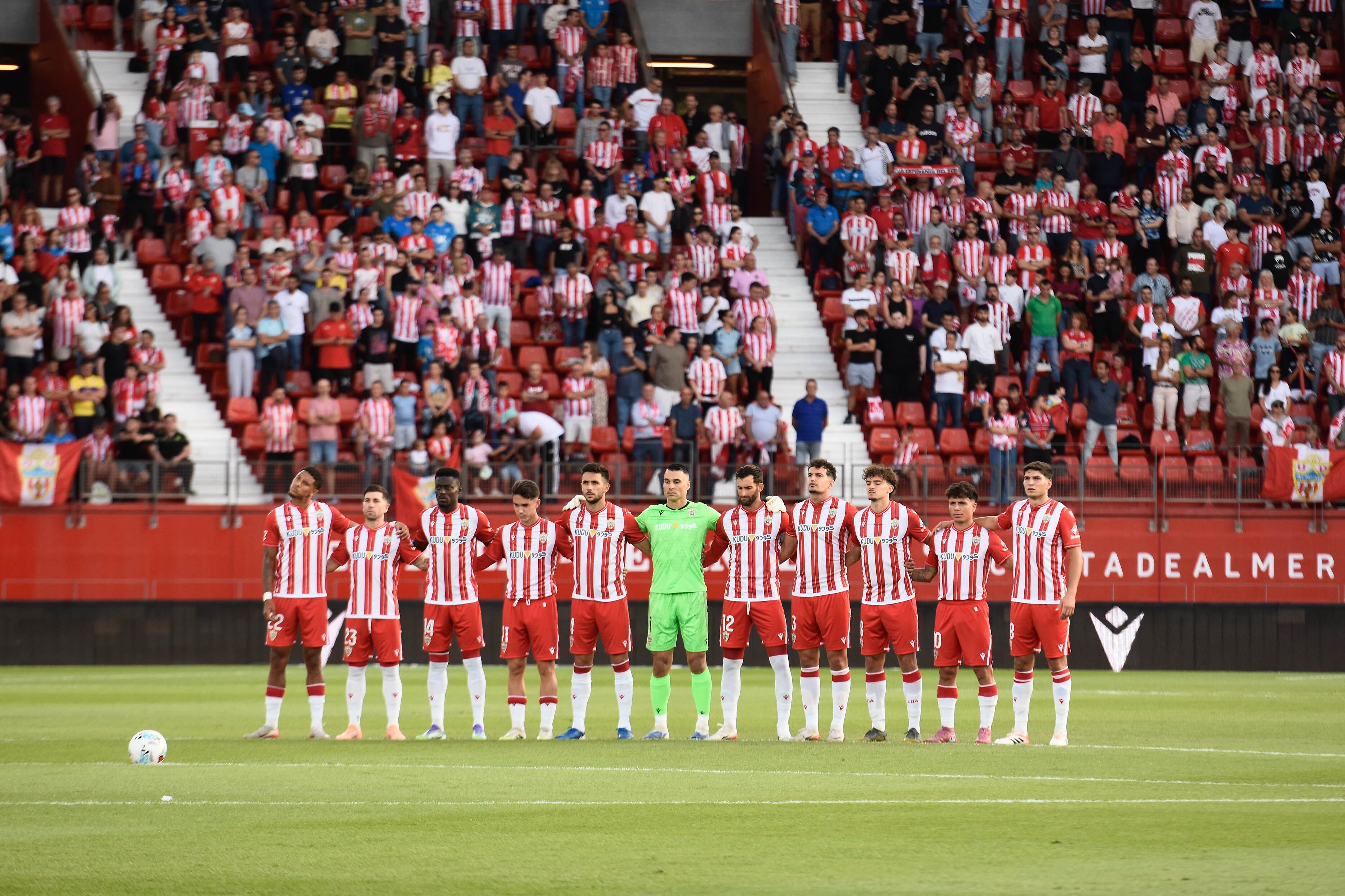 El Almería mantiene a sus estrellas