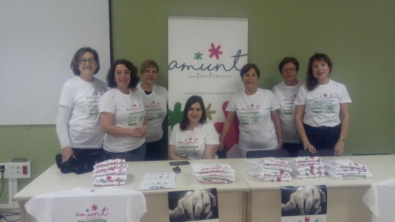 Presentación de la I Caminata Solidarai de la Asociación Amunt contra el Càncer de la Marina Alta.