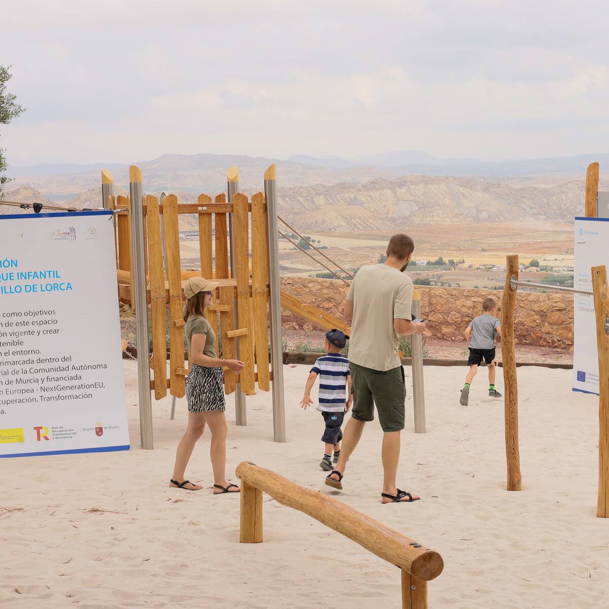 Así luce el nuevo parque infantil del Castillo de Lorca