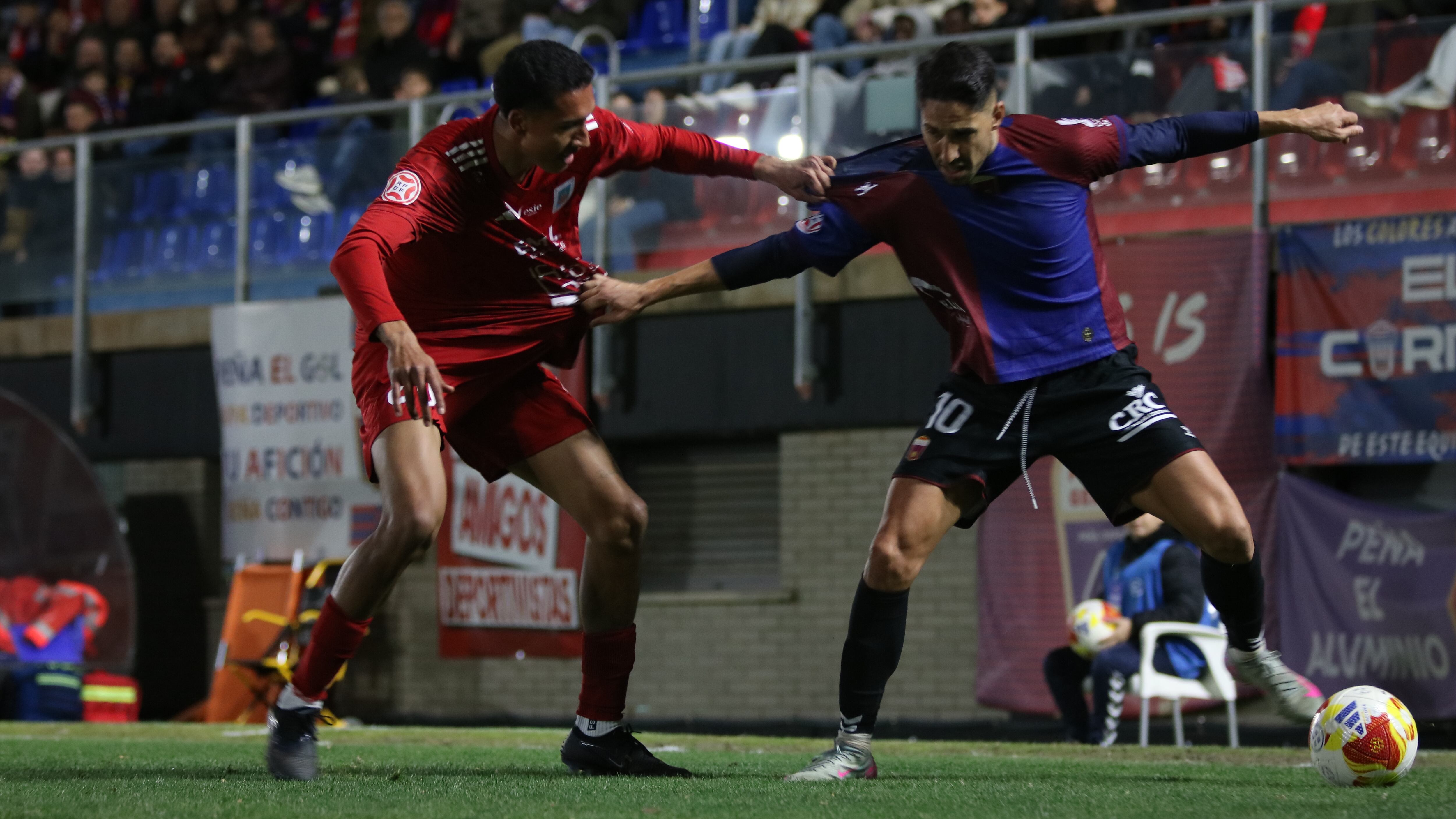 El Eldense quiere despedir el año con una victoria