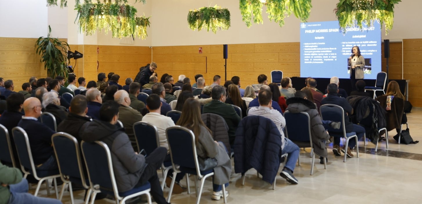 Un momento de la primera sesión del programa Cultivadores Digitales dirigido a tabaqueros