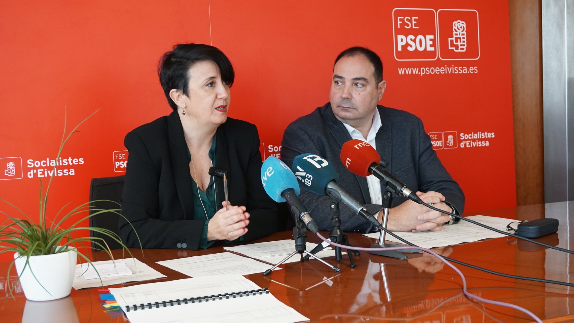 López y Torres en la rueda de prensa