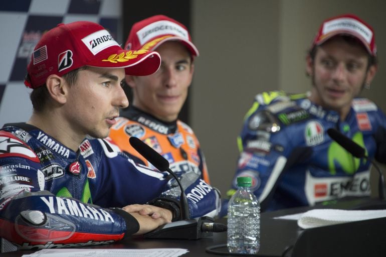 INDIANAPOLIS, IN - AUGUST 09: Jorge Lorenzo of Spain and Movistar Yamaha MotoGP speaks during the press conference at the end of the MotoGP race during the MotoGp Red Bull U.S. Indianapolis Grand Prix - Race at Indianapolis Motor Speedway on August 9, 2015 in Indianapolis, Indiana. (Photo by Mirco Lazzari gp/Bongarts/Getty Images)