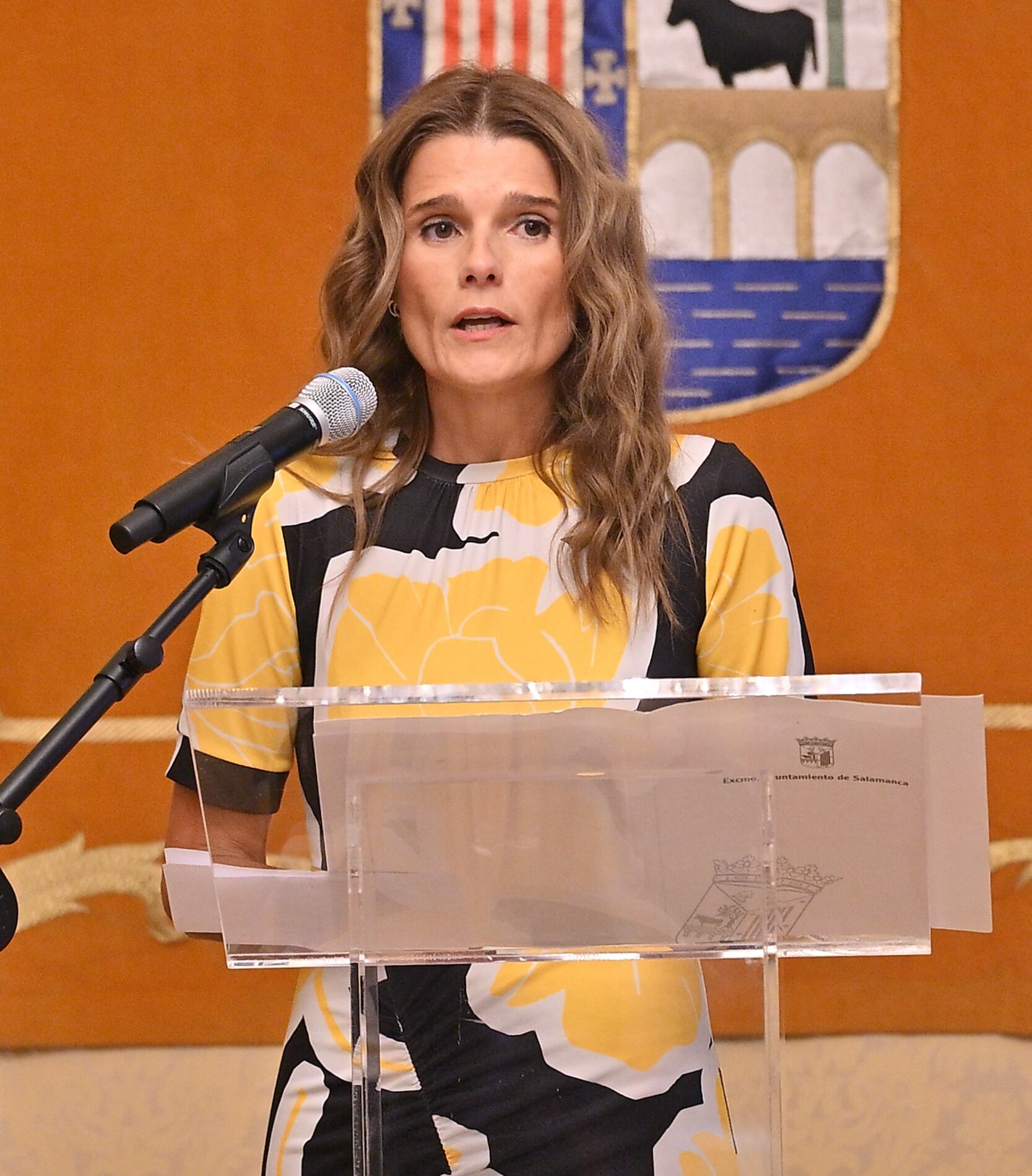 Almudena Parres, nueva concejala del Ayuntamiento de Salamanca, durante una comparecencia en el Consistorio/ Ayuntamiento