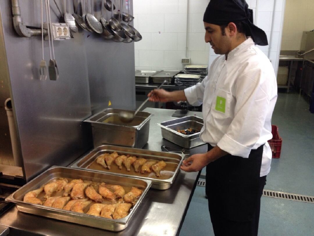 Imatge d'arxiu d'un dels empleats de la Fundació Futur