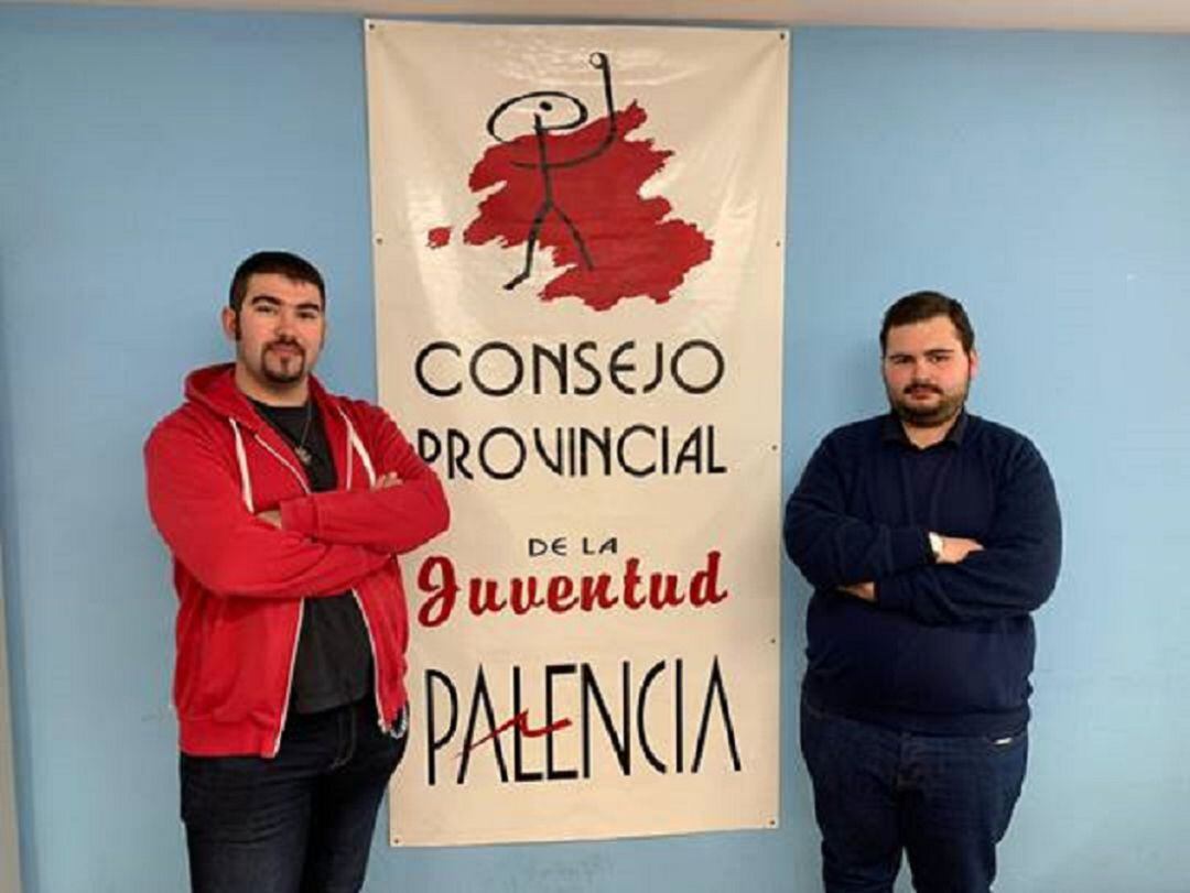 Alejandro Ayuso (i) presidente y Brian Luis Vallejo (d) secretario del Consejo Provincial de la Juventud