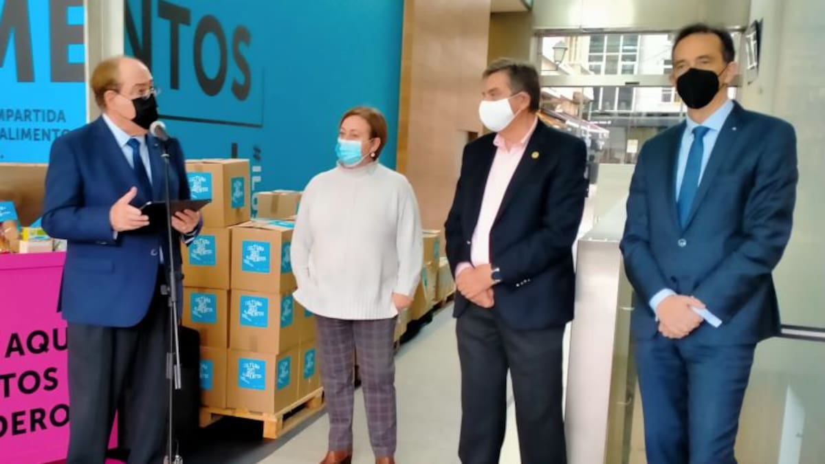 Afundación entrega una tonelada de productos al Banco de Alimentos