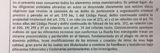 Extracto del auto judicial donde se señala la organización criminal