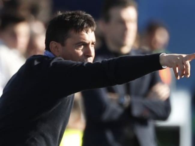 El entrenador del Leganés Asier Garitano, durante el partido de La Liga Santander, correspondiente a la jornada 32 que disputa contra el Celta de Vigo en el Estadio Municipal Butarque.