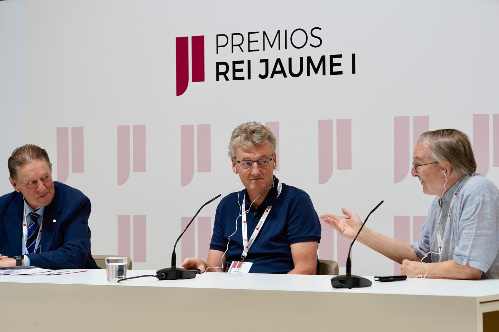 Rueda de prensa de los Premios Nobel con Javier Quesada