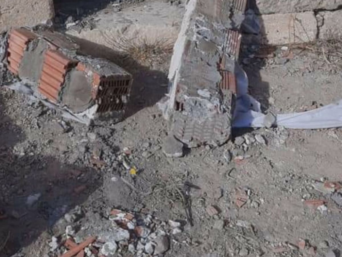 Arrancan las puertas de acceso al Castillo de los Moros en Cartagena