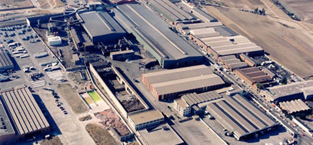 Ayuntamiento y vecinos piden el traslado de las instalaciones