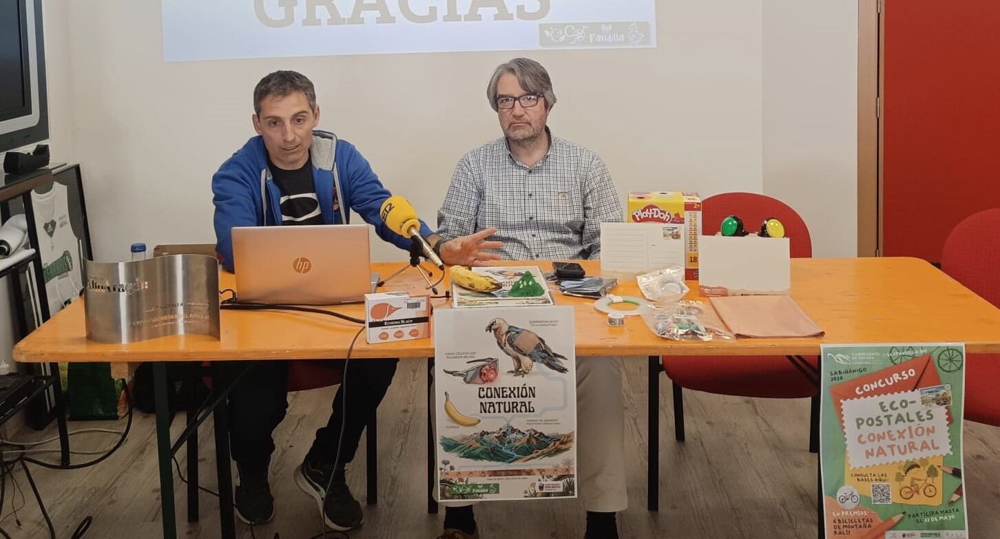 Sergio Allué y Enrique Ascaso en la presentación de las propuestas Ecopandilla para este año