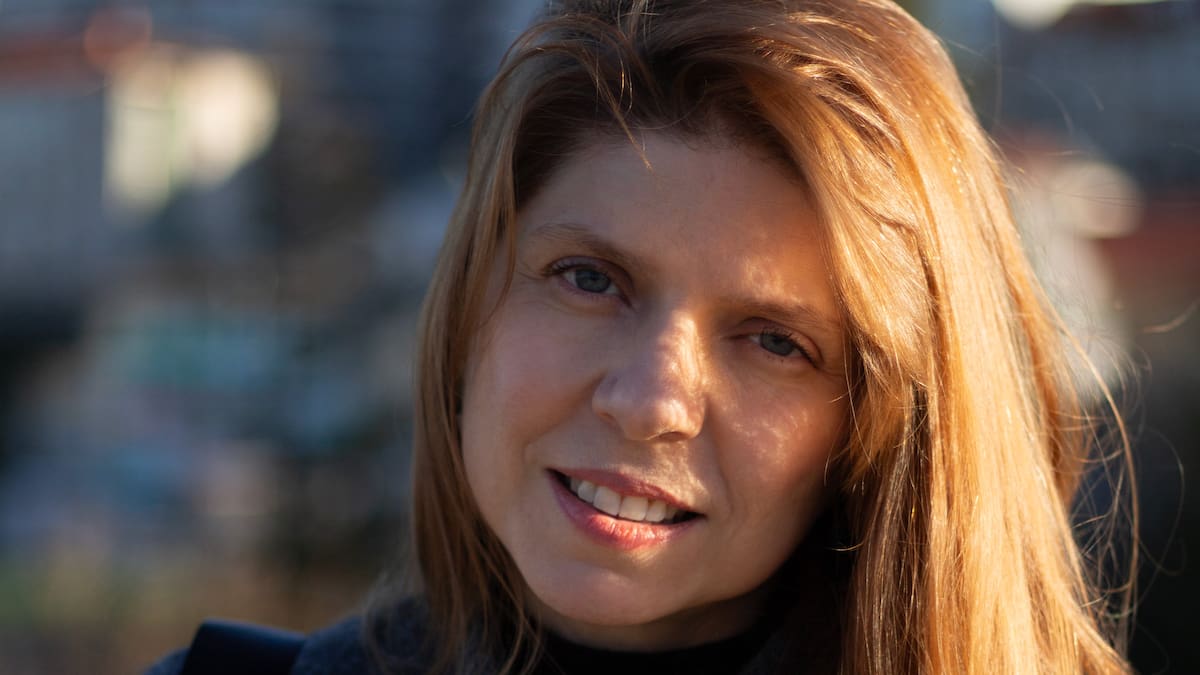 Miriam Reyes, Premio Nacional de Poesía 2025: "En Galicia hay voces muy importantes, la poesía gallega es enorme"