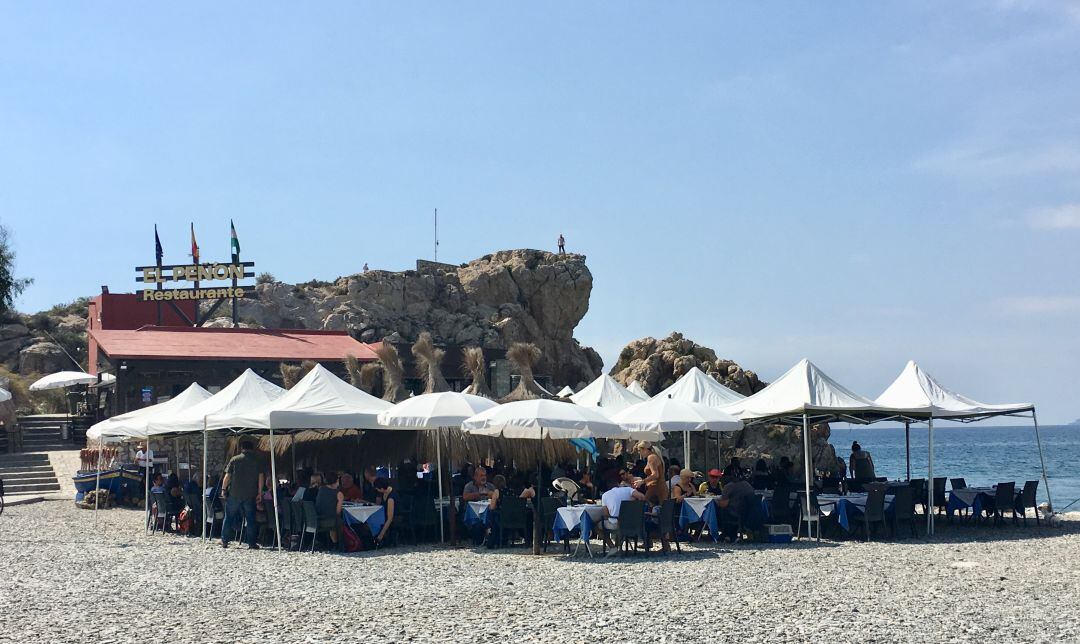 Imagen de un restaurante en  la Playa de salobreña