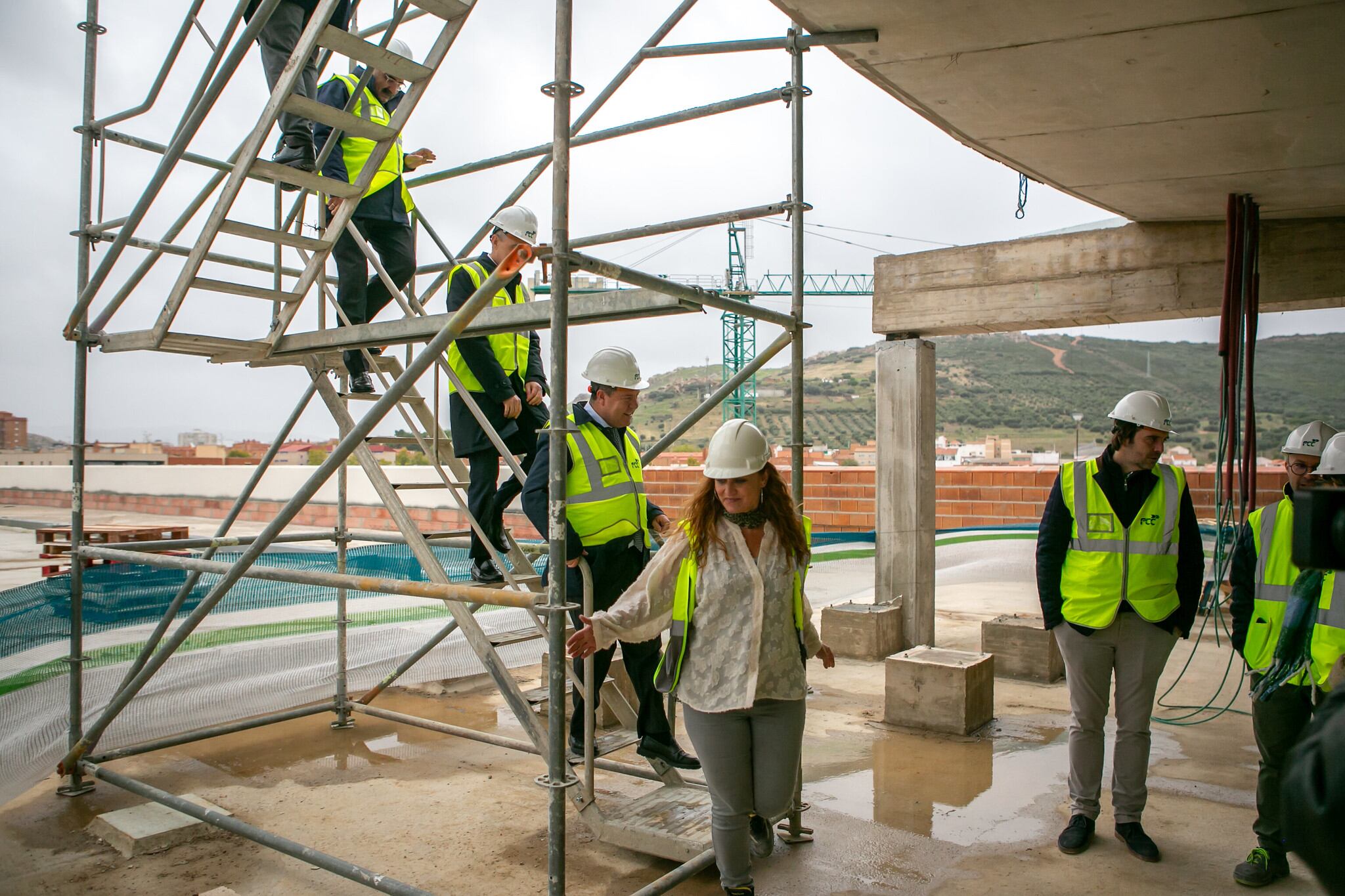 Page visita las obras del nuevo hospital de Puertollano