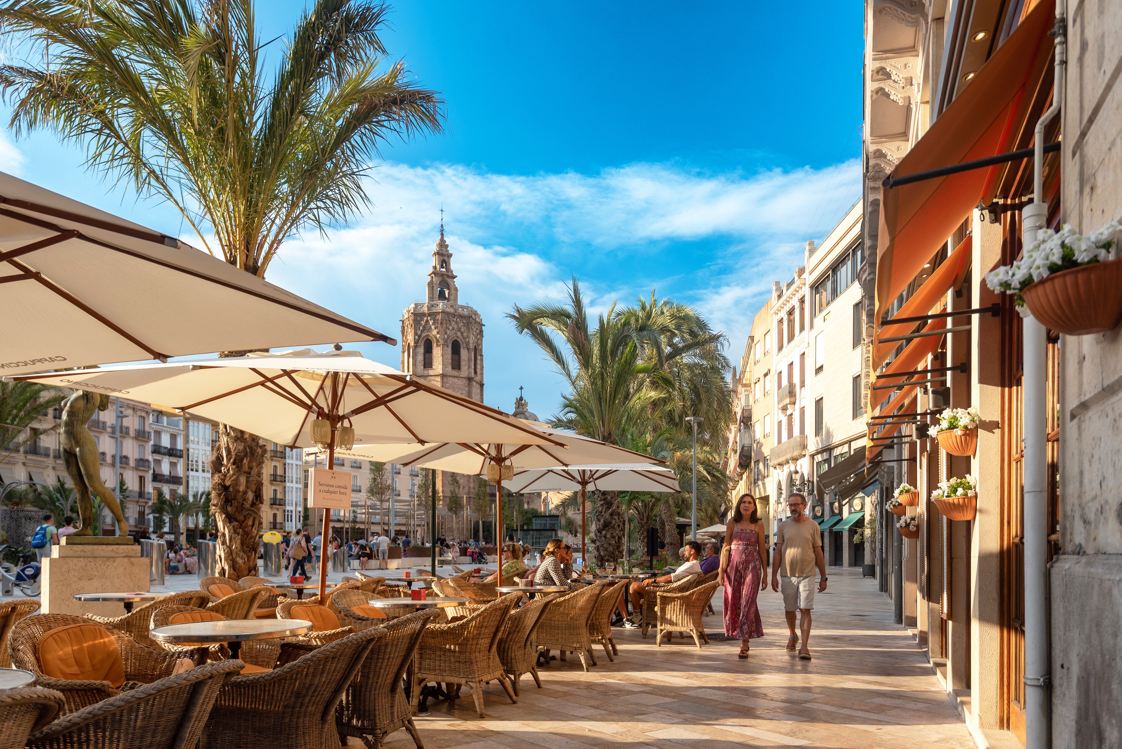 Imagen de la plaza de la Virgen de València