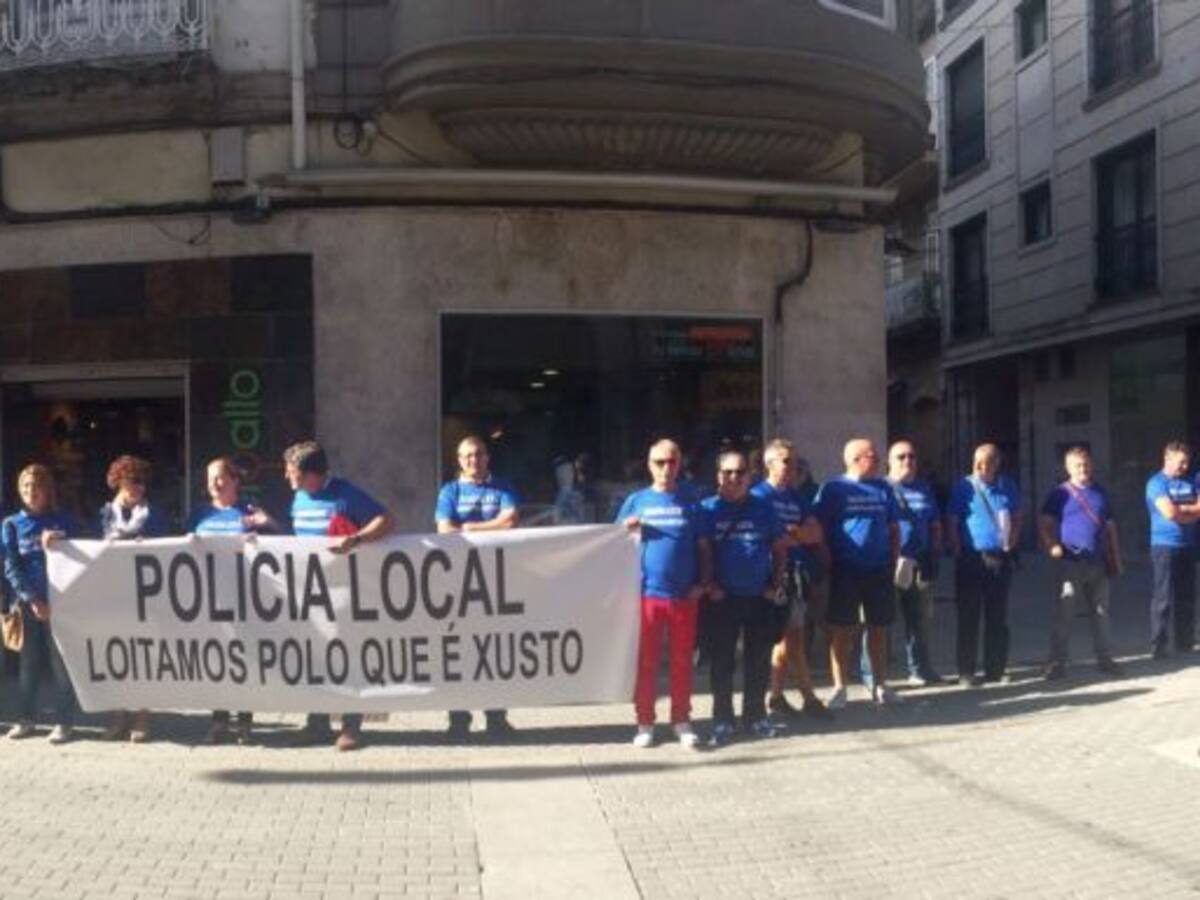 Siguen las movilizaciones de policías locales de Pontevedra
