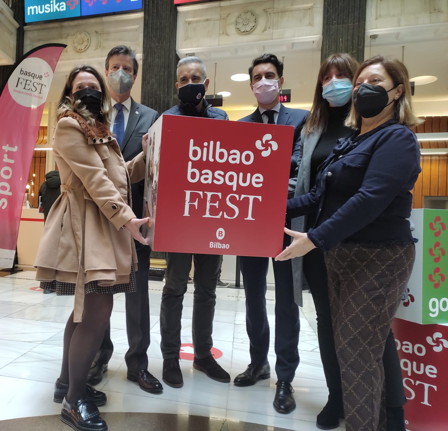 Representantes institucionales presentan el &#039;Bilbao Basque Fest 2022&#039;