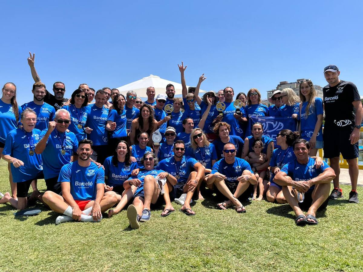 Otra gesta más del Jerez Natación Máster: Revalida su título de Campeón de España de Aguas Abiertas