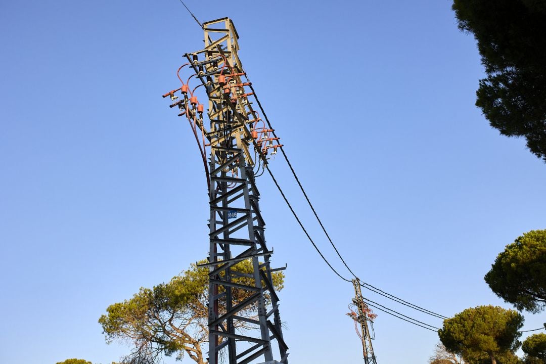 Una central eléctrica, a 21 de agosto de 2021, en Madrid (España).