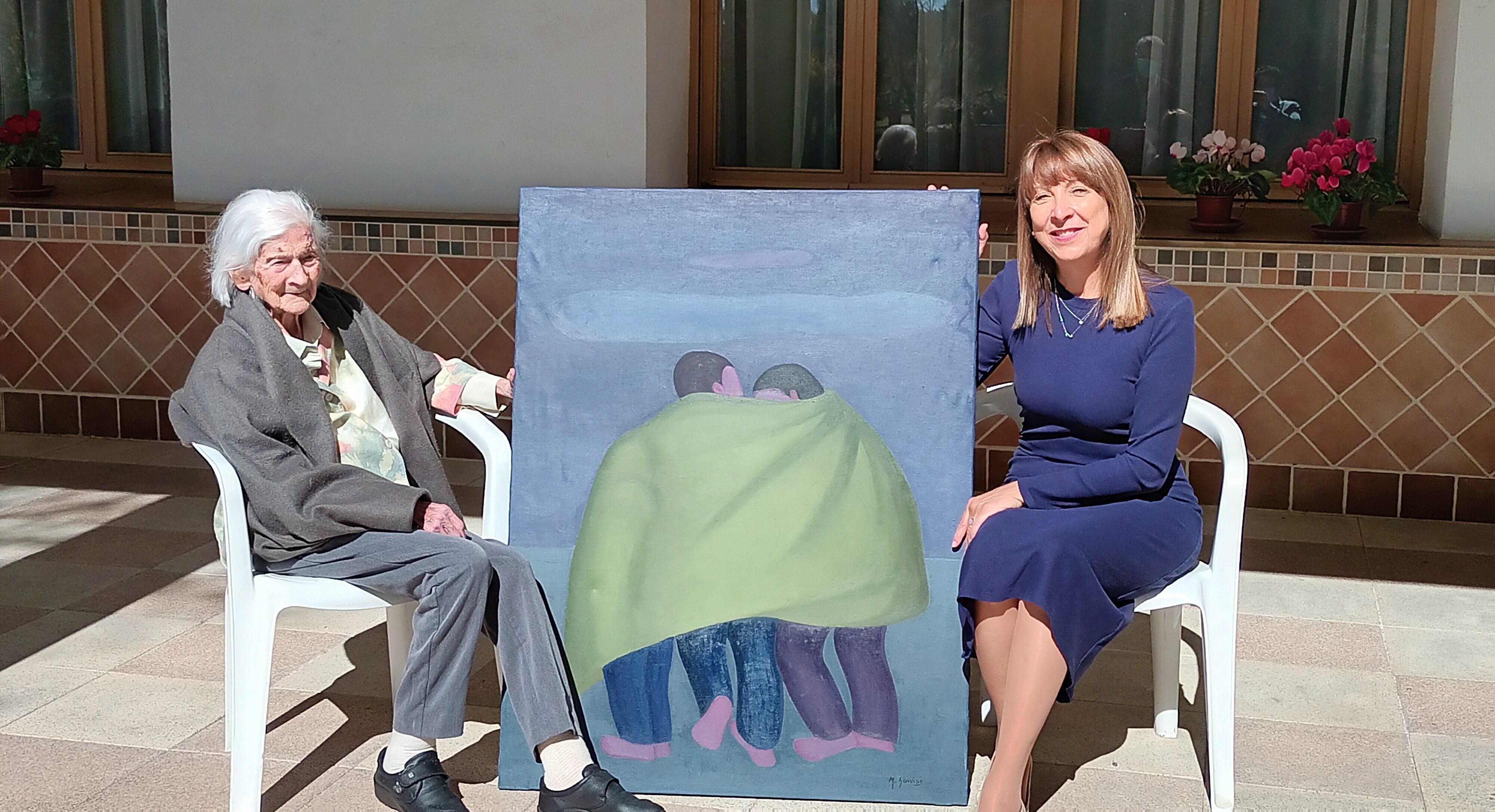 La pintora entregó el cuadro a la alcaldesa de Sabiñánigo en su residencia oscense