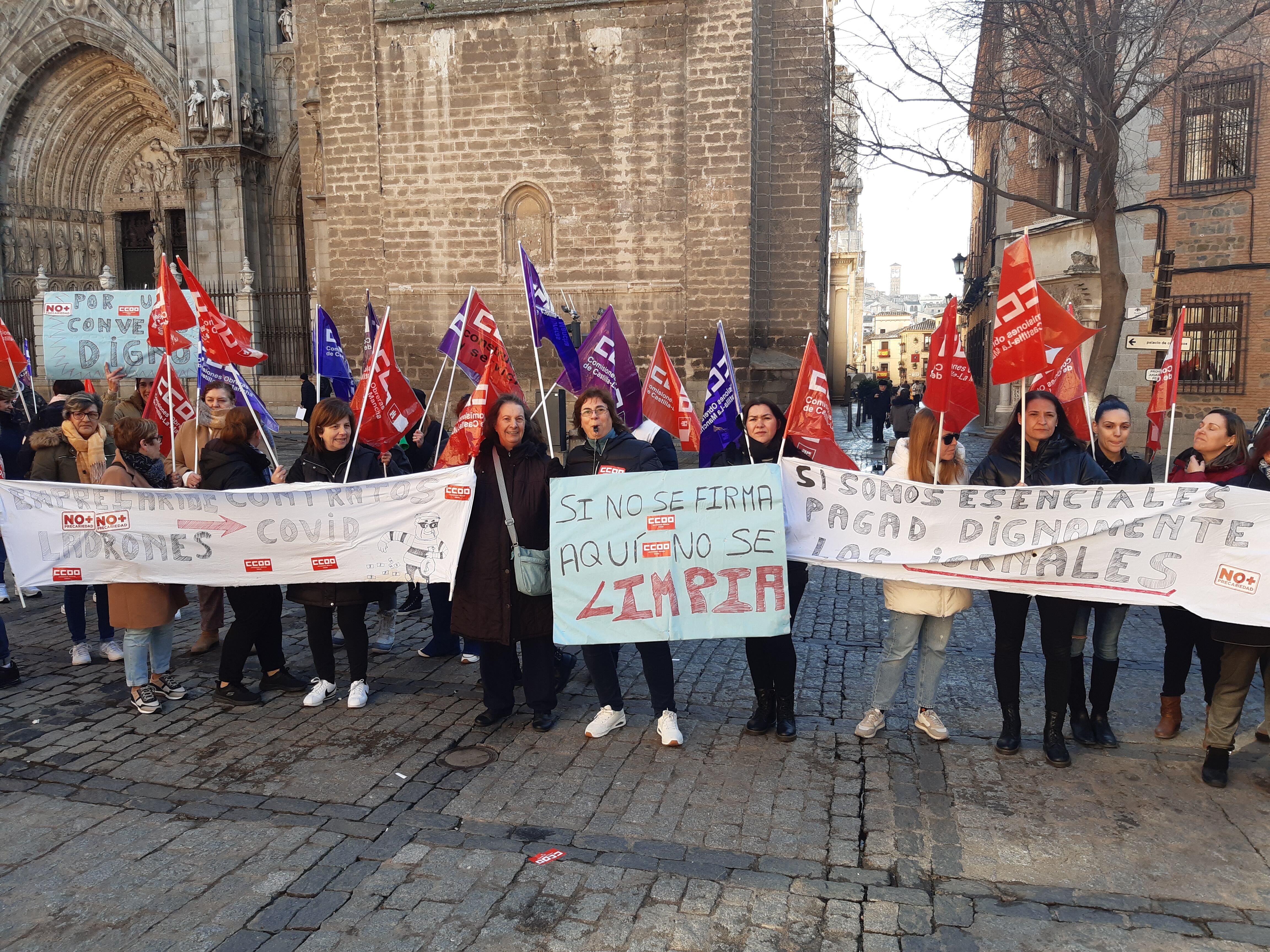 Manifestación de las trabajadoras de la limpieza  en Toledo