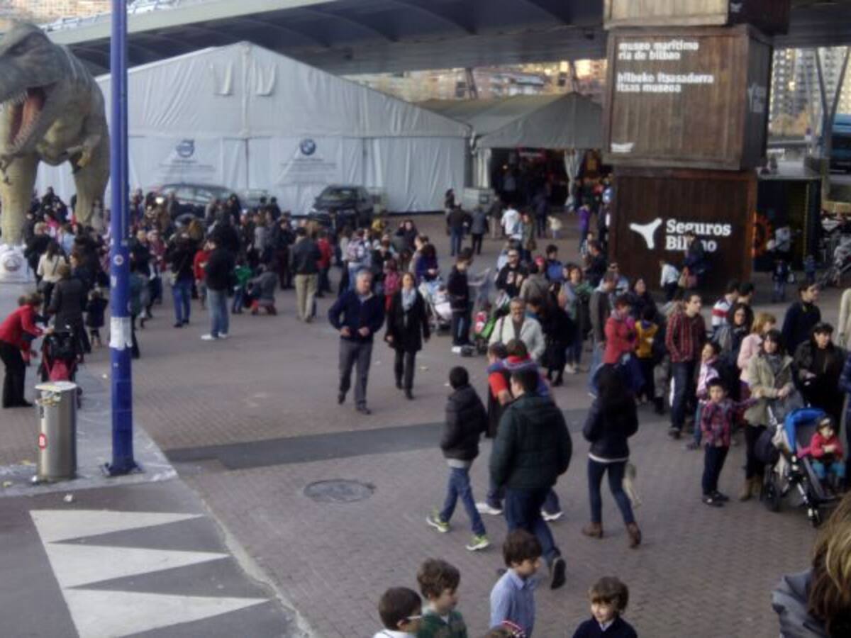 Los dinosaurios se comen Bilbao