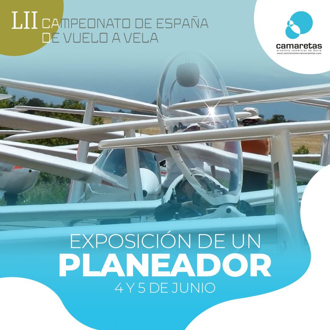 Cartel anunciador de la exposición del planeador en Centro Comercial Camaretas