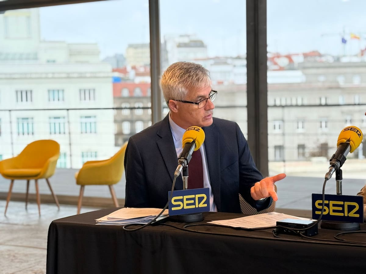 El PSOE y el Secretario de Estado analizan la situación de la vivienda en Tres Cantos