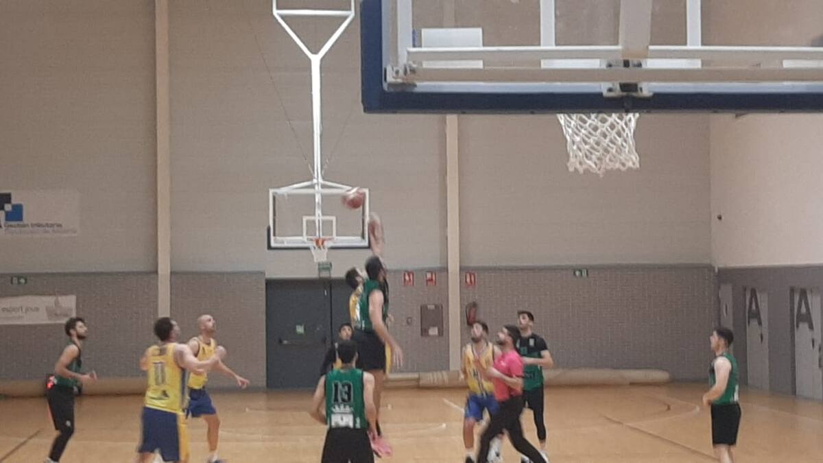 El C. B. Elda - Bateig Piedra Natural pinchó en Onil (86-59)