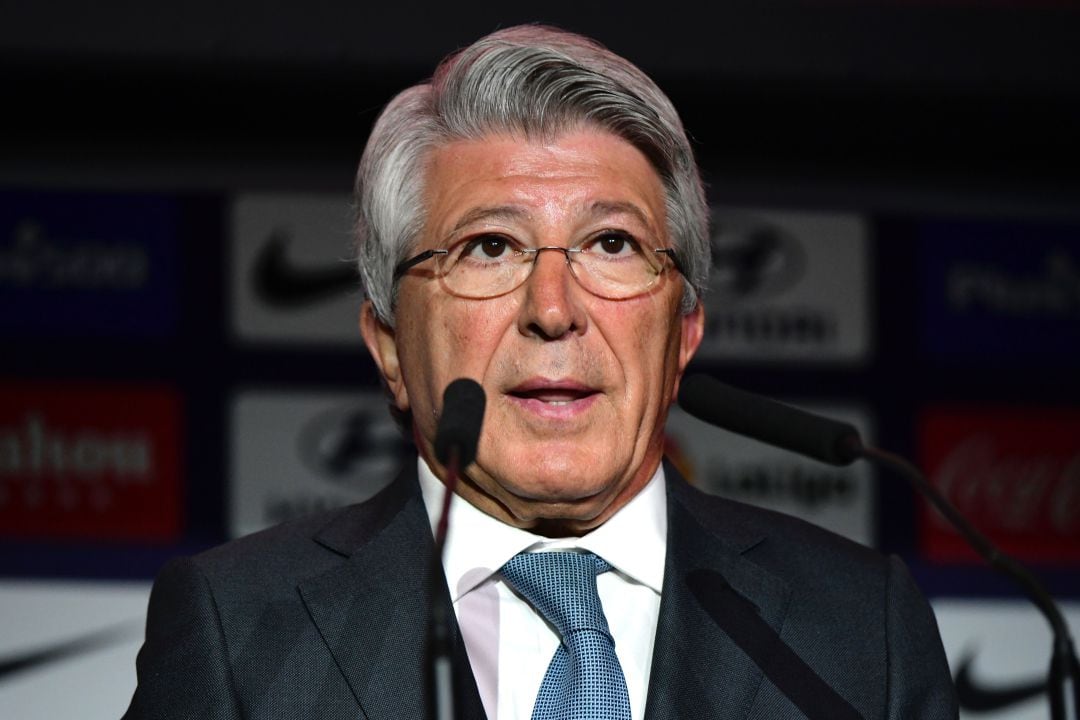 Enrique Cerezo, presidente del Atlético durante un acto