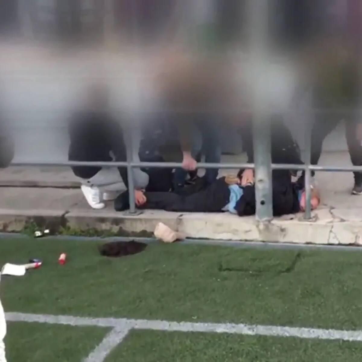 Pruebas balísticas confirmarán si funcionaba el arma que mostró una mujer en un partido de fútbol de prebenjamines en Alcobendas