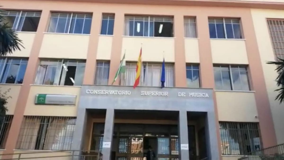 "El estado del edificio es lamentable" D Lozano, UGT