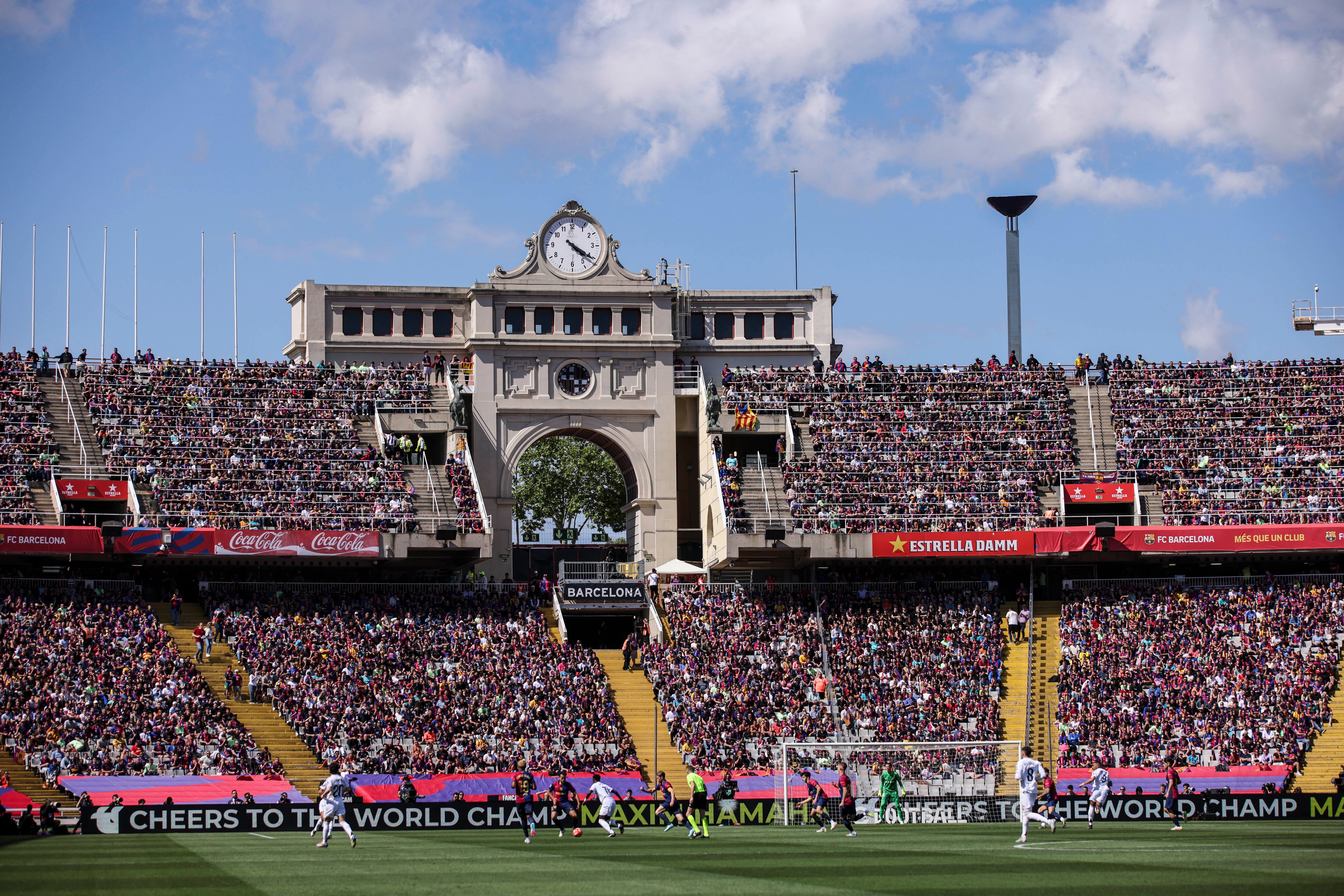 Grada del estadio de Montjuic durante un partido del Barça el pasado curso